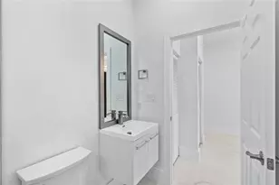 4330 SW 24th St, Hollywood, FL 33023 - Photo 6