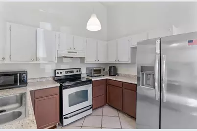 1001 SW 133rd Ter, Davie, FL 33325 - Photo 8