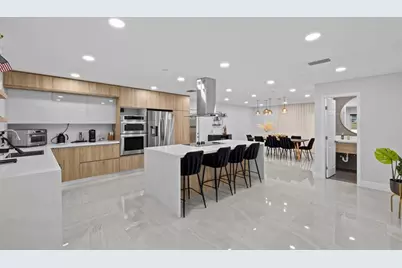 136  Greens Rd, Hollywood, FL 33021 - Photo 6