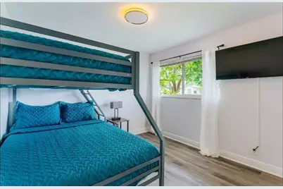 2521 NE 51st St, Lighthouse Point, FL 33064 - Photo 18