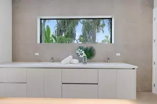 2015 NE 4th Ave, Wilton Manors, FL 33305 - Photo 12