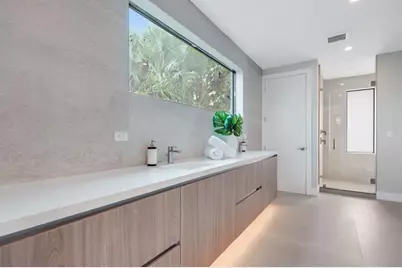 2015 NE 4th Ave, Wilton Manors, FL 33305 - Photo 44