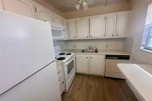 29 Preston A, Boca Raton, FL 33434 - Photo 4