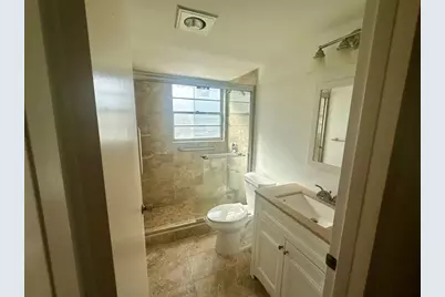 29  Preston A, Boca Raton, FL 33434 - Photo 16