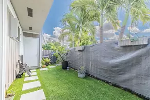 518 Woodgate Cir, Sunrise, FL 33326 - Photo 14