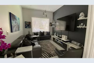 830 Bailey Street, Boca Raton, FL 33487 - Photo 2