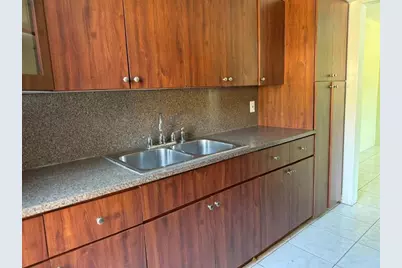 1230 NE 136th Ter, North Miami, FL 33161 - Photo 8