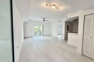 7516 NE 1st Ave, Miami, FL 33138 - Photo 2