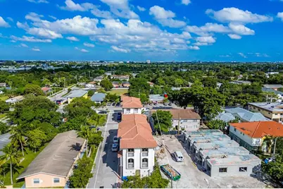 456 NW 41st St, Oakland Park, FL 33309 - Photo 38