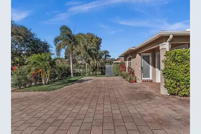 2807  Frederick Blvd, Delray Beach, FL 33483 - Photo 4