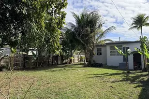 2745 Funston St, Hollywood, FL 33020 - Photo 16