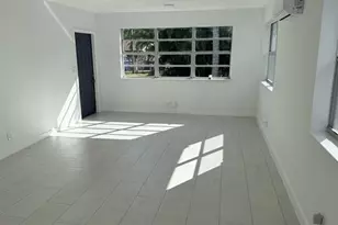 2745 Funston St, Hollywood, FL 33020 - Photo 4