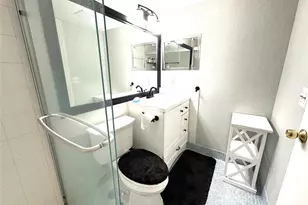 131 Oakridge J, Deerfield Beach, FL 33442 - Photo 16