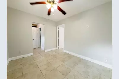 1230 NE 2nd, Fort Lauderdale, FL 33304 - Photo 16