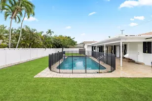 3411 N Park Rd, Hollywood, FL 33021 - Photo 32