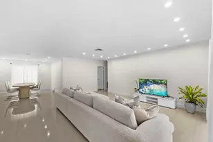 3411 N Park Rd, Hollywood, FL 33021 - Photo 8