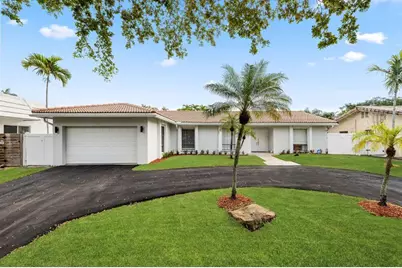 3411 N Park Rd, Hollywood, FL 33021 - Photo 1