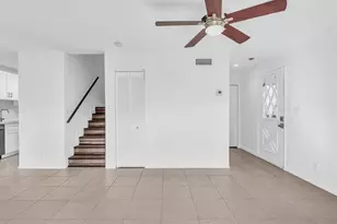 8911 NW 28th Dr, Coral Springs, FL 33065 - Photo 14