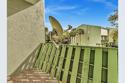 8911 NW 28th Dr, Unit #E, Coral Springs, FL 33065 - Photo 10