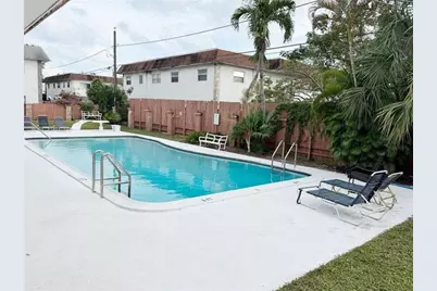 230 SW 1st St, Unit #G-8, Pompano Beach, FL 33060 - Photo 2