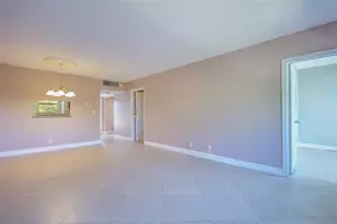 3431 NW 50th Ave, Lauderdale Lakes, FL 33319 - Photo 4