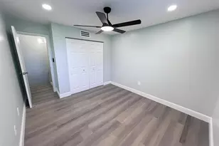 1707 Village Blvd, West Palm Beach, FL 33409 - Photo 8