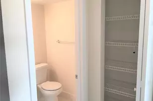 551 SW 135th Ave, Pembroke Pines, FL 33027 - Photo 20