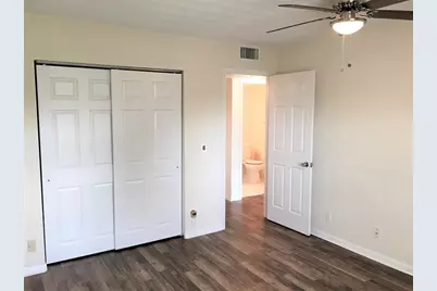 551 SW 135th Ave, Unit #405B, Pembroke Pines, FL 33027 - Photo 18