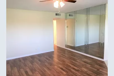 551 SW 135th Ave, Unit #405B, Pembroke Pines, FL 33027 - Photo 12