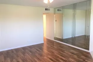 551 SW 135th Ave, Pembroke Pines, FL 33027 - Photo 12