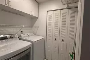 2521 NW 104th Ave, Sunrise, FL 33322 - Photo 8