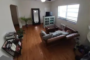 1559 Meridian Ave, Miami Beach, FL 33139 - Photo 2