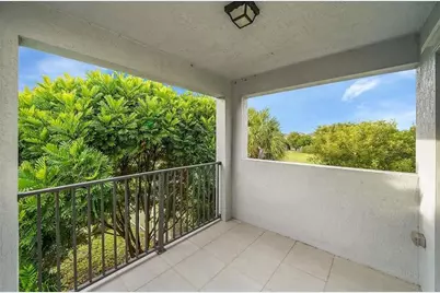 455 NW 33rd Ln, Pompano Beach, FL 33069 - Photo 12