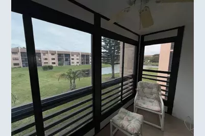 10304  Sunrise Lakes Blvd, Unit #202, Sunrise, FL 33322 - Photo 8