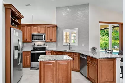 4910 NW 104th Ave, Coral Springs, FL 33076 - Photo 12