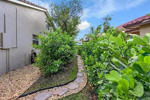 4910 NW 104th Ave, Coral Springs, FL 33076 - Photo 40