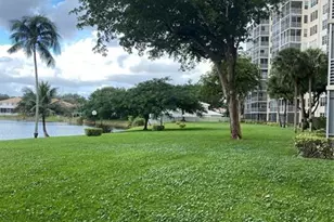 3499 Oaks Way, Pompano Beach, FL 33069 - Photo 24