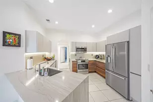 16778 NW 8th St, Pembroke Pines, FL 33028 - Photo 6