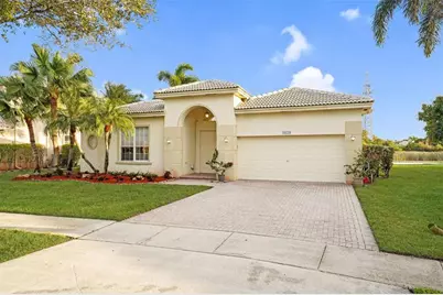 16778 NW 8th Street, Pembroke Pines, FL 33028 - Photo 2