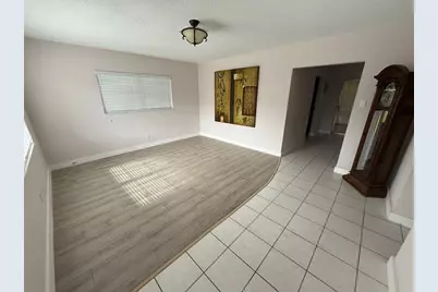 6805 NW 75th Dr, Fort Lauderdale, FL 33321 - Photo 6