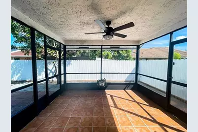 4940 NW 92nd Ave, Sunrise, FL 33351 - Photo 22