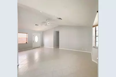 4940 NW 92nd Ave, Sunrise, FL 33351 - Photo 6