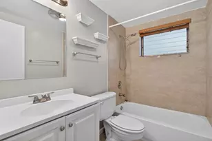 2115 NE 42nd Ct, Lighthouse Point, FL 33064 - Photo 14