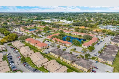 906 Twin Lakes Drive #8-J, Coral Springs, FL 33071 - Photo 36