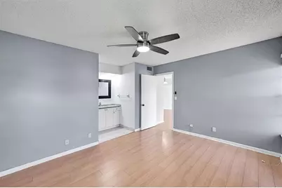 906 Twin Lakes Drive #8-J, Coral Springs, FL 33071 - Photo 12