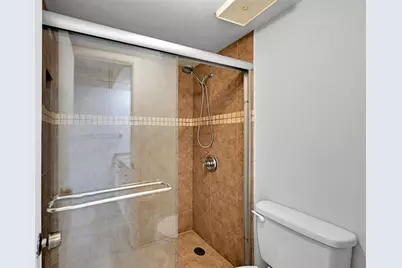 906 Twin Lakes Drive #8-J, Coral Springs, FL 33071 - Photo 14