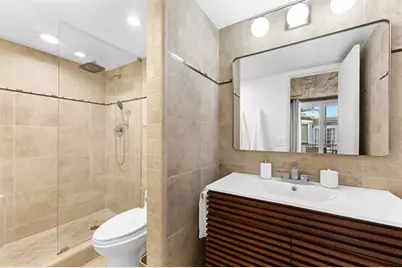 656 Kensington Place #12b, Fort Lauderdale, FL 33305 - Photo 4