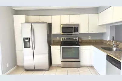 9905 NW 57th Mnr, Unit #9905, Coral Springs, FL 33076 - Photo 8