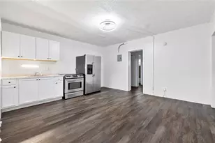 279 SW 1st St, Deerfield Beach, FL 33441 - Photo 4