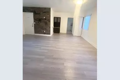 107  Calabria Ave, Unit #10, Coral Gables, FL 33134 - Photo 2